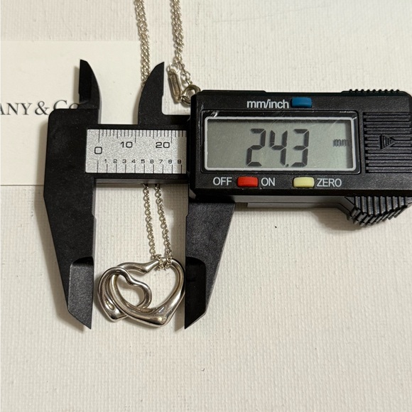 Tiffany & Co.Sterling Silver 925 Double Heart Necklace 16’ Elsa Peretti w/box - Picture 11 of 17